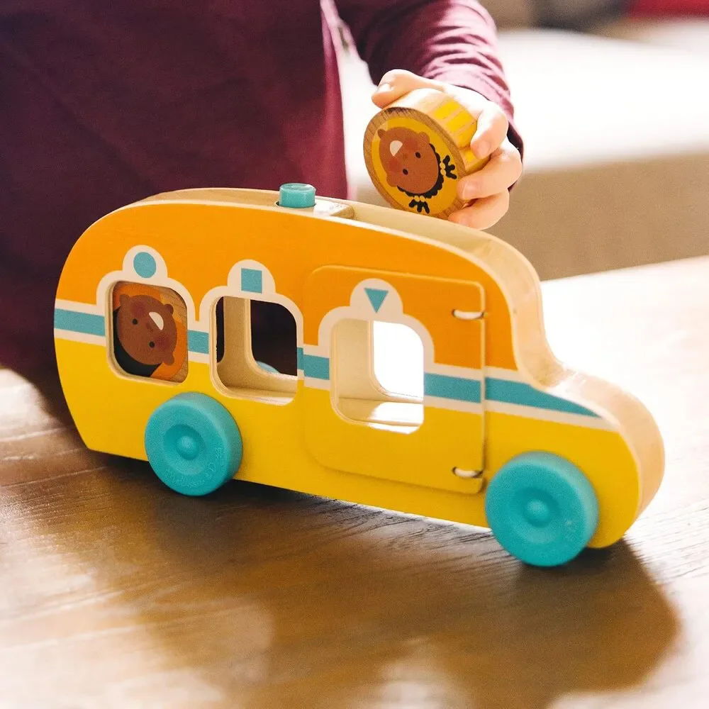 Melissa & Doug GO Tots Wooden Roll & Ride Bus with 3 Disks School Bus NIB